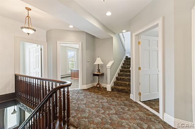 More Photos Of 222 E Maumee St, Adrian Office Residential For Sale
