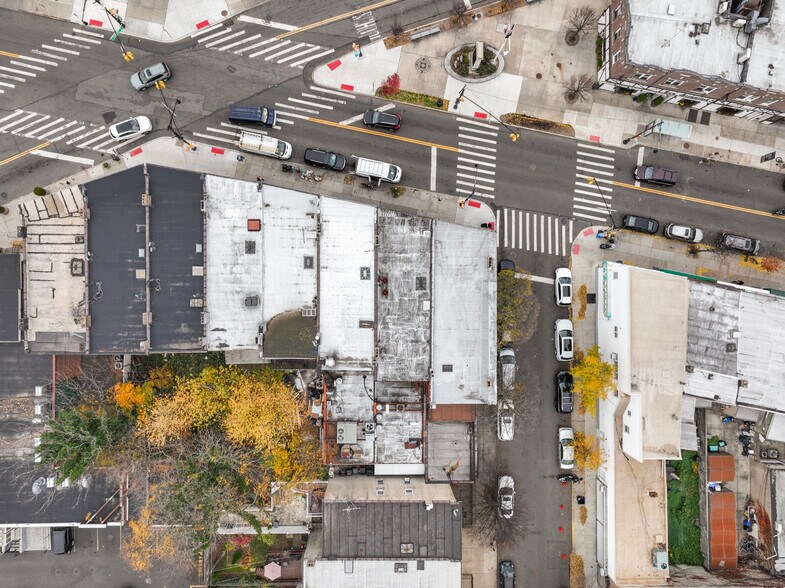 More Photos Of 70-03 Myrtle Ave, Glendale Storefront Retail Residential For Sale
