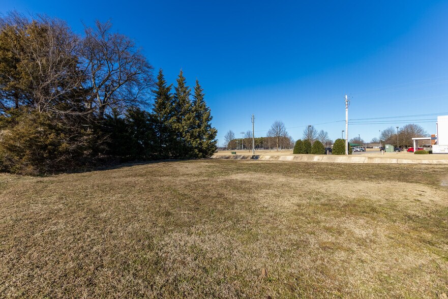 More Photos Of 2812 Drake Ave SW, Huntsville Office For Sale