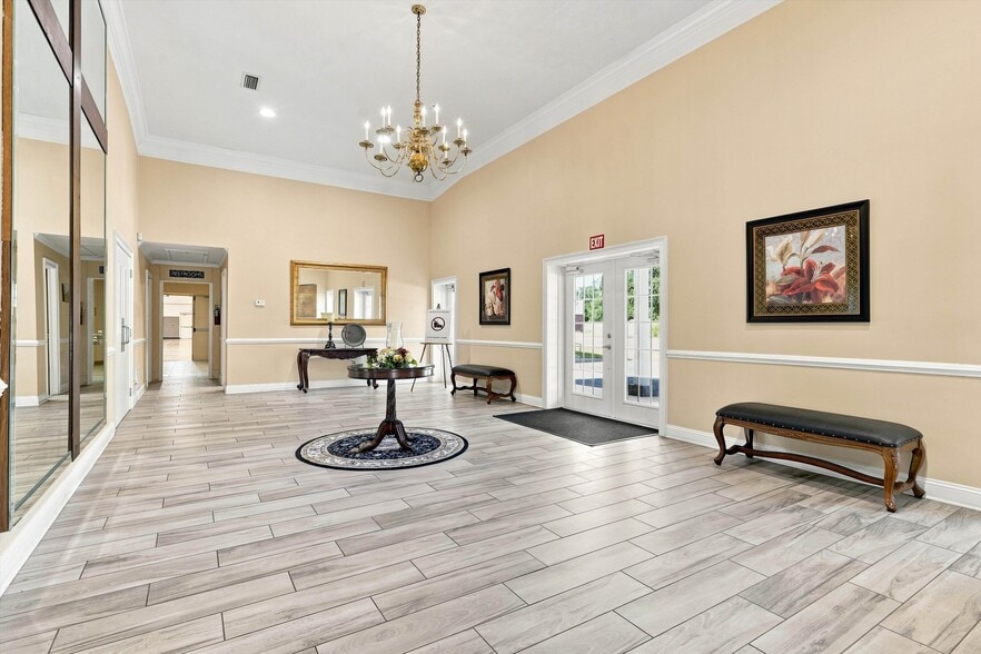 More Photos Of 7602 Kenya St, Jacksonville Specialty For Sale