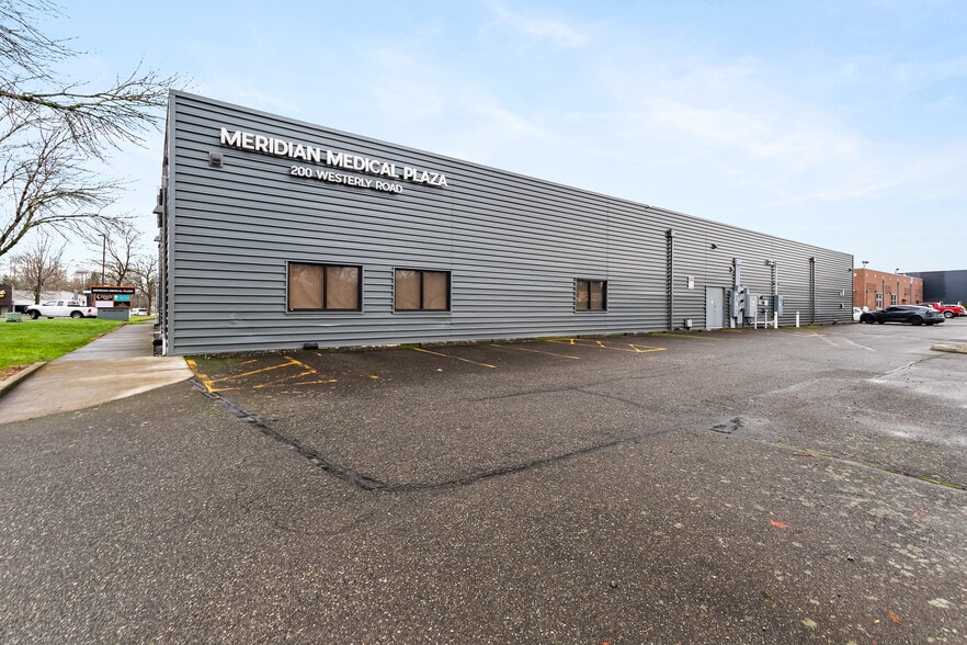 More Photos Of 200 Westerly Rd, Bellingham Medical For Lease