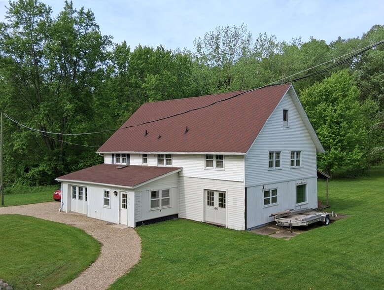 More Photos Of 3150-3160 Defay Rd, Stevensville Apartments For Sale