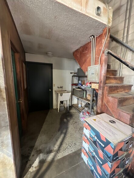 More Photos Of 1040 High St, Atwater Auto Repair For Lease