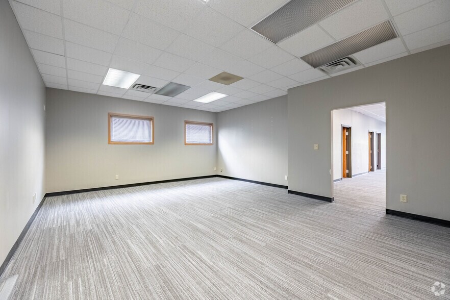 More Photos Of 3800 Red Bank Rd, Cincinnati Office For Sale