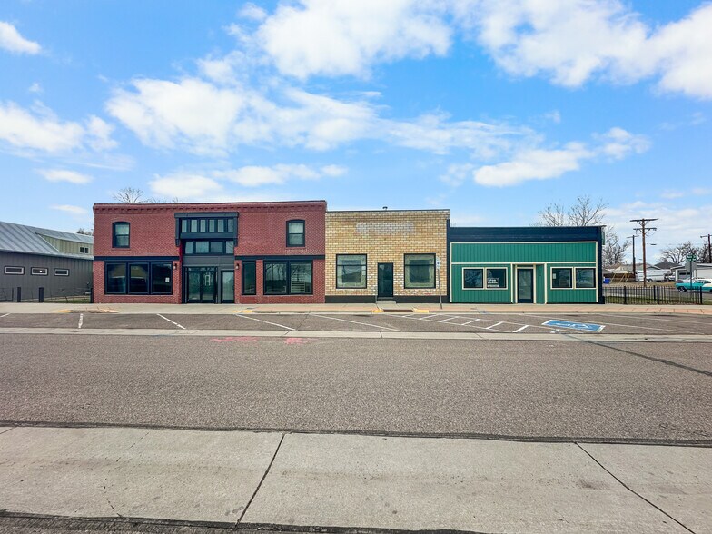 More Photos Of 333-339 Main St, Mead Storefront For Sale