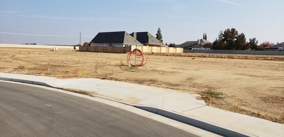 More Photos Of Sec Shafter Ave @ Fresno Ave, Shafter Land For Sale