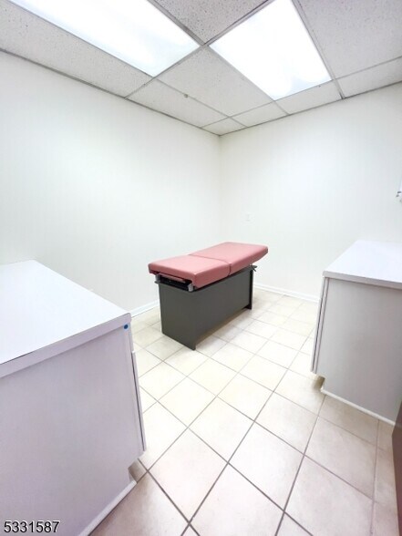 More Photos Of 155 State Route 94, Blairstown Medical For Lease