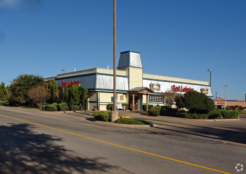 More Photos Of 3909 Sunset Dr, San Angelo General Retail For Sale