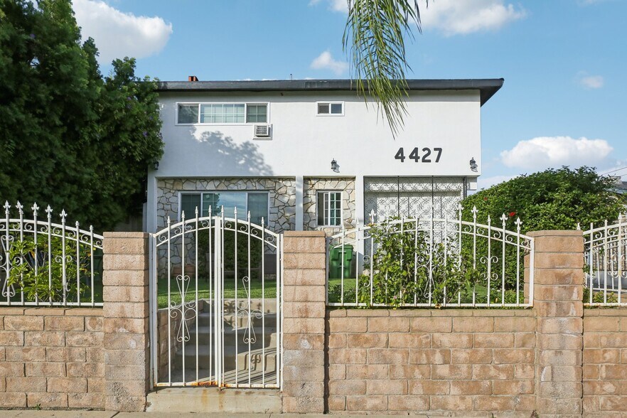 More Photos Of 4427 Camero Ave, Los Angeles Apartments For Sale