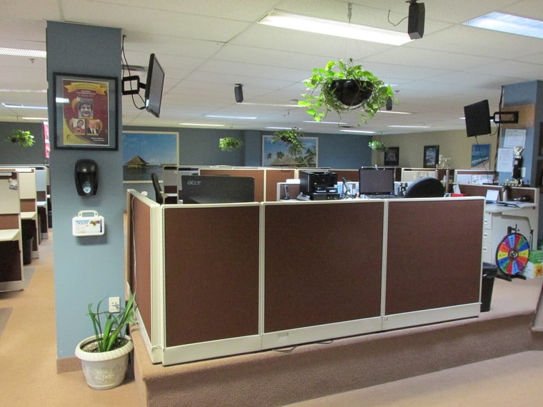 More Photos Of 607 St. George Blvd, Moncton Office For Sale