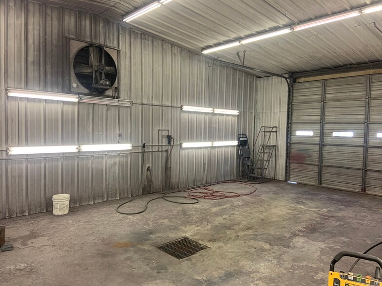 More Photos Of 117 Race Track Rd, Hartsville Self Storage For Sale
