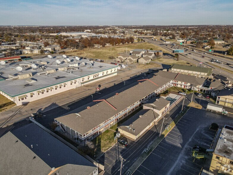 More Photos Of 8201 E Skelly Dr, Tulsa Hotel For Sale