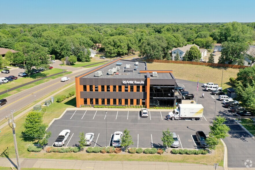 More Photos Of 2677 Bunker Lake Blvd, Andover Office For Sale