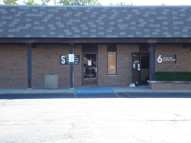 More Photos Of 105 5th St SE, Barberton Medical For Sale