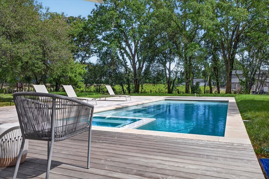 More Photos Of 5647 Highway 128, Geyserville Multifamily For Sale