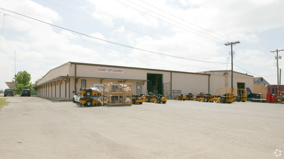 More Photos Of 3021 S High Ave, Oklahoma City Warehouse For Sale