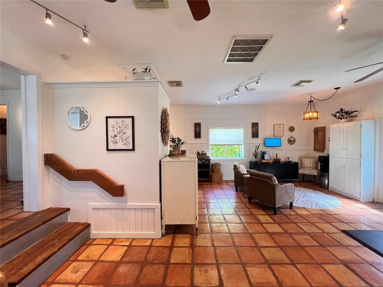 More Photos Of 180 Rio Villa Rd, Punta Gorda Freestanding For Sale