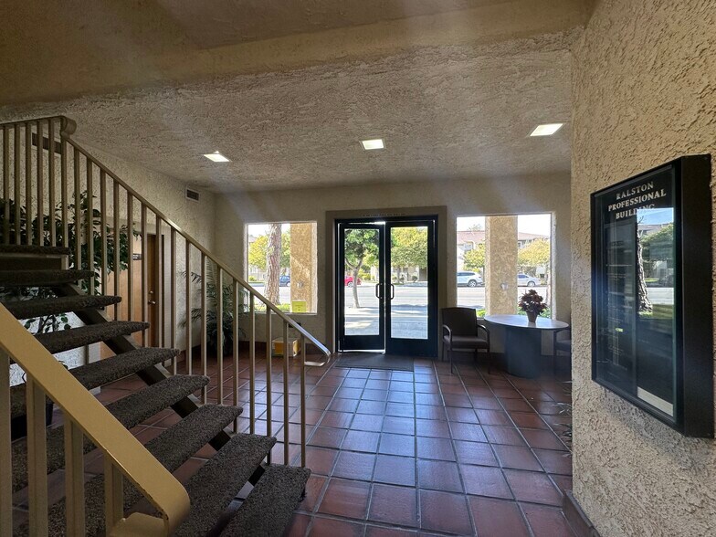 More Photos Of 5450 Ralston St, Ventura Office For Lease