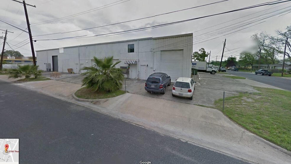 More Photos Of 3700 Thompson St, Austin Loft Creative Space For Lease