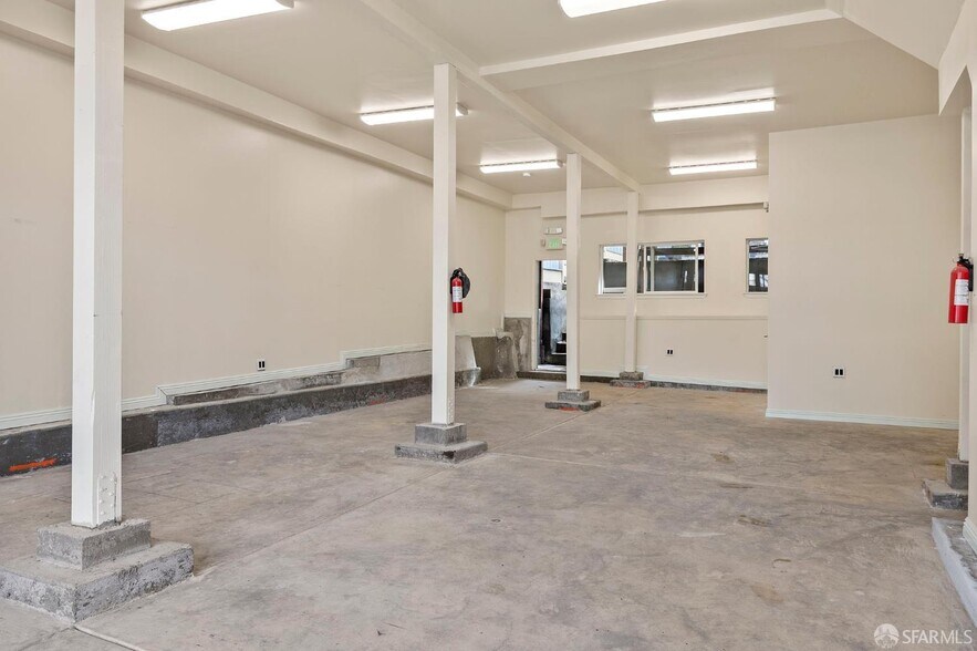 More Photos Of 3285-3287 Cesar Chavez, San Francisco Storefront Retail Residential For Sale