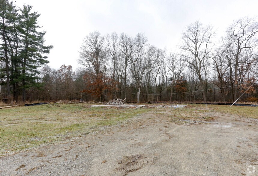 More Photos Of 8860 Whitmore Lake Rd, Brighton Land For Sale