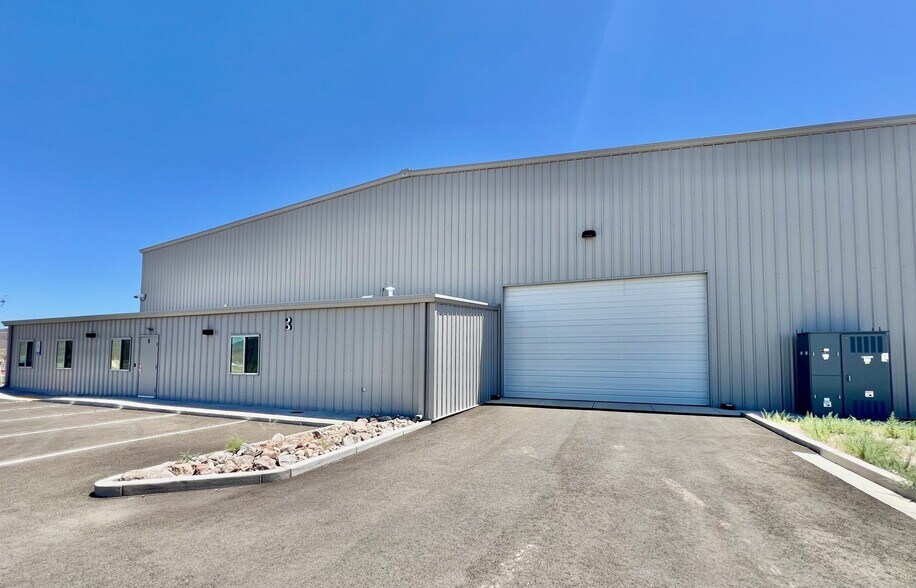 More Photos Of 2200 USA Pky, Sparks Industrial For Sale