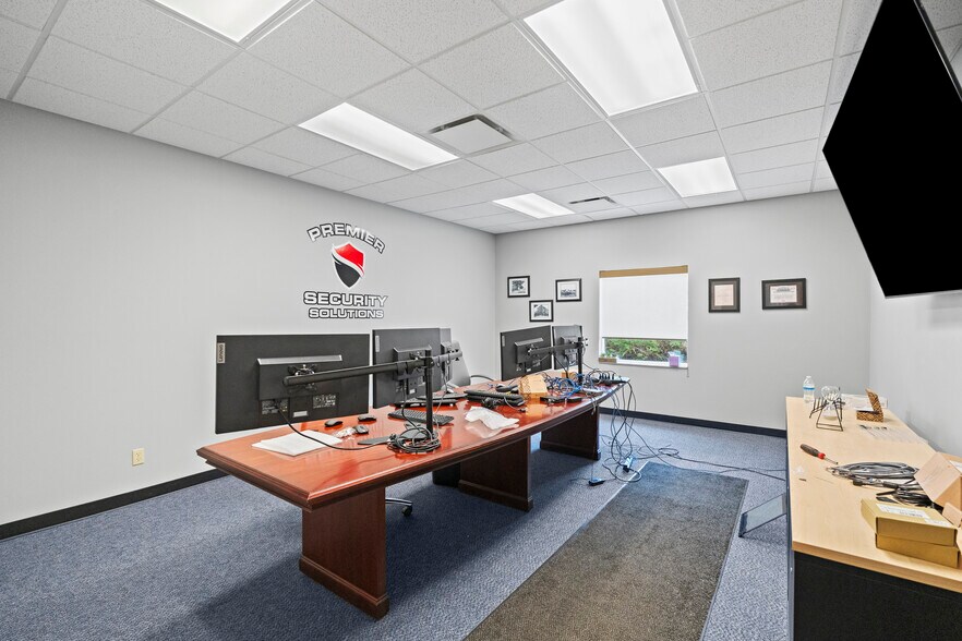 More Photos Of 2305 S Center Rd, Burton Office For Sale