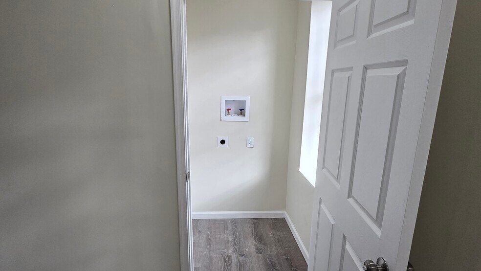 More Photos Of 592 Old Town Mall, Baltimore Storefront Retail Residential For Sale