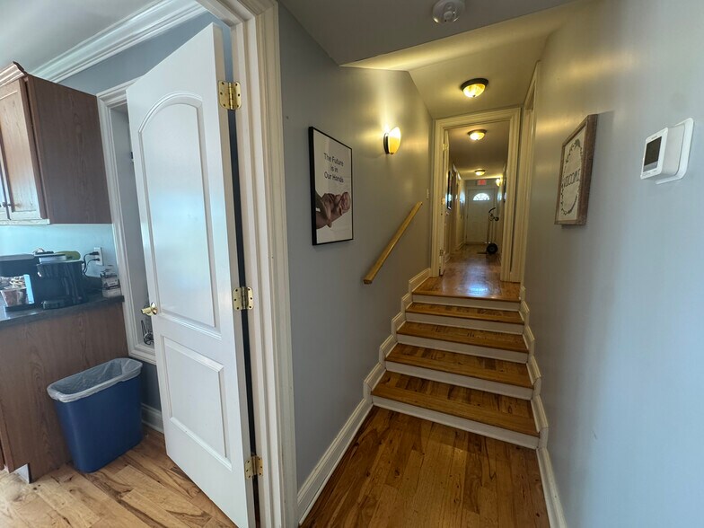 More Photos Of 409 Welshwood Dr, Nashville Medical For Lease