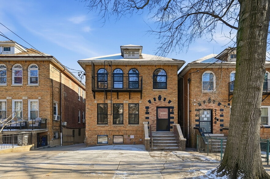 More Photos Of 2152 Muliner Ave, Bronx Apartments For Sale