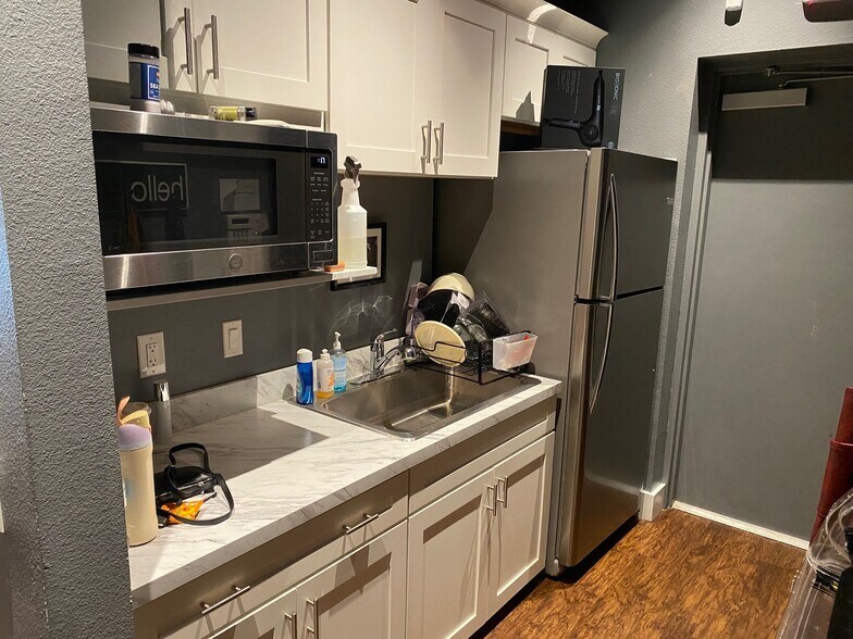 More Photos Of 635 S Wickham Rd, West Melbourne Unknown For Lease