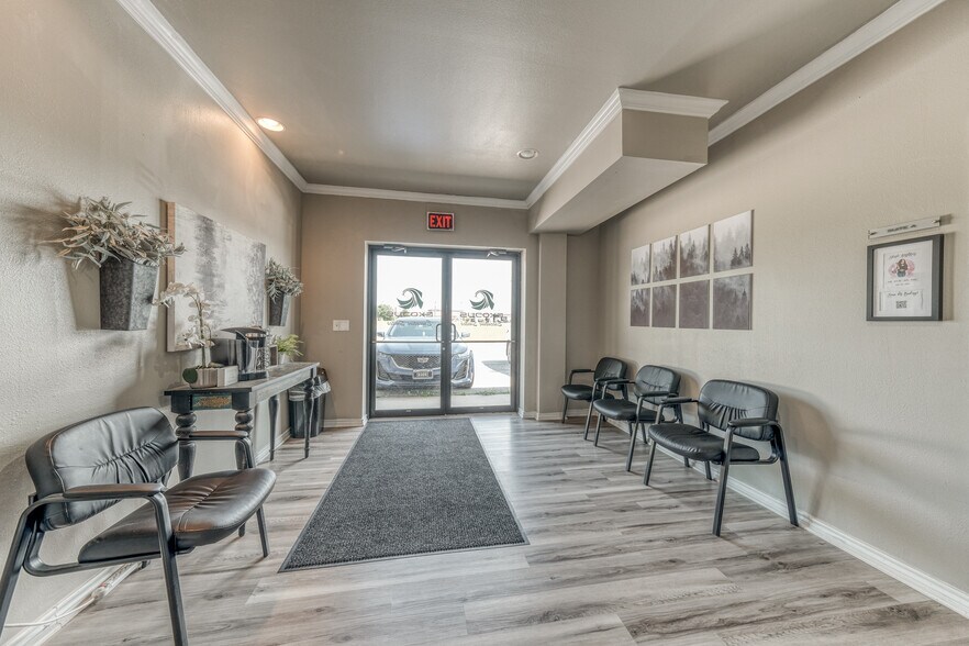 More Photos Of 301 Center Court Dr, Bridgeport Warehouse For Sale