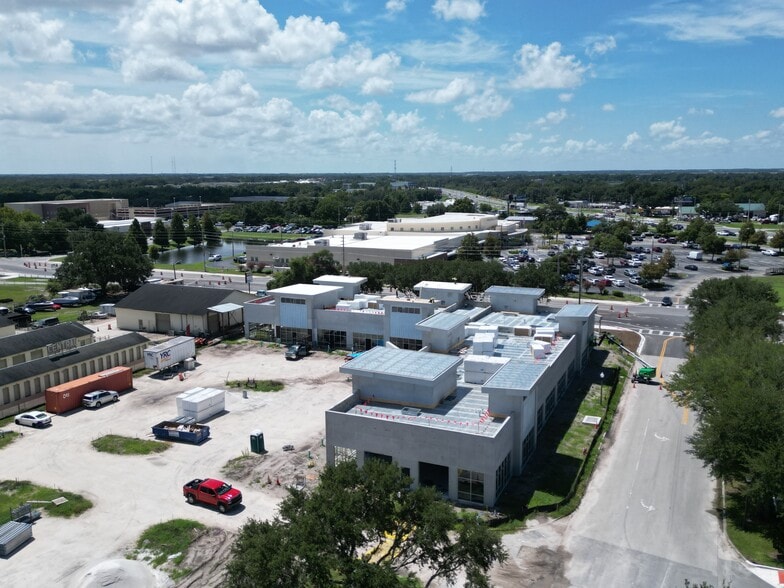 More Photos Of 2521 Partin Settlement Rd, Kissimmee Storefront Retail Office For Lease