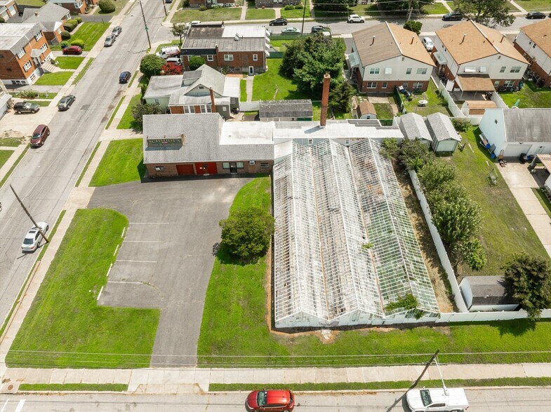 More Photos Of 700 Solly Ave, Philadelphia Garden Center For Sale
