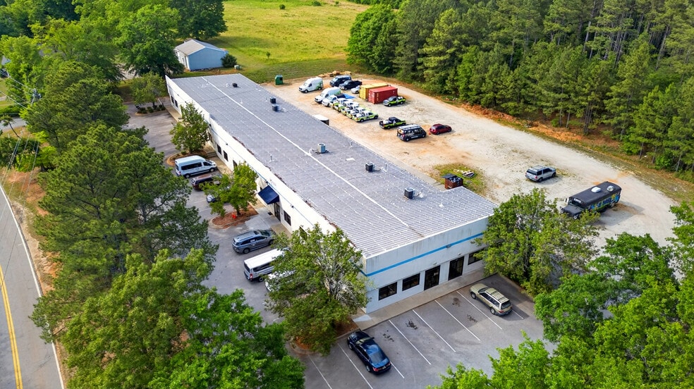Primary Photo Of 100 Business Pky, Piedmont Light Manufacturing For Sale