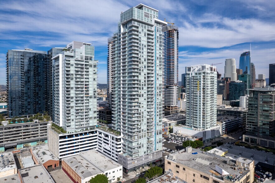 More Photos Of 1212 S Flower St, Los Angeles Apartments For Lease