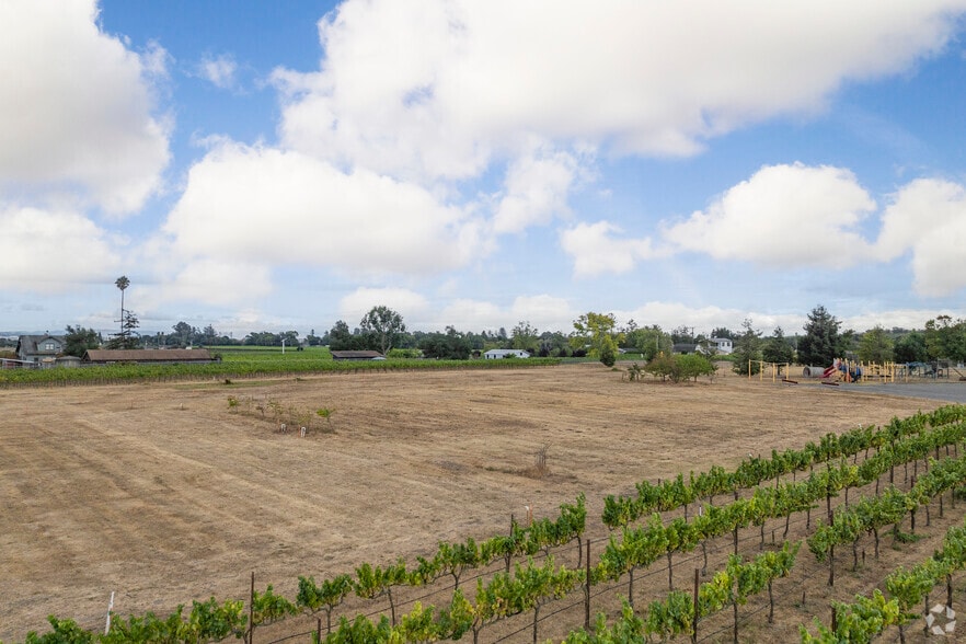 More Photos Of 1680 Los Carneros Ave, Napa Schools For Sale