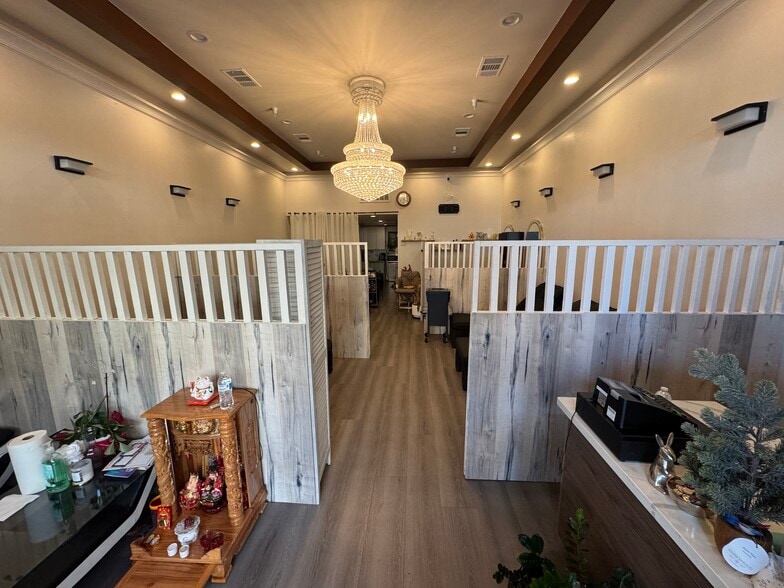 More Photos Of 919 Story Rd, San Jose Storefront For Sale