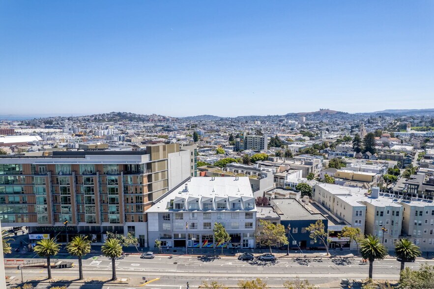 More Photos Of 2027-2029 Market St, San Francisco Apartments For Sale