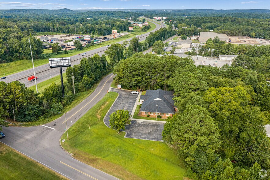 More Photos Of 3603 Pine Ln, Bessemer Office For Lease