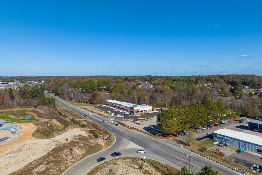 More Photos Of 10392 Washington Hwy, Ashland Freestanding For Lease