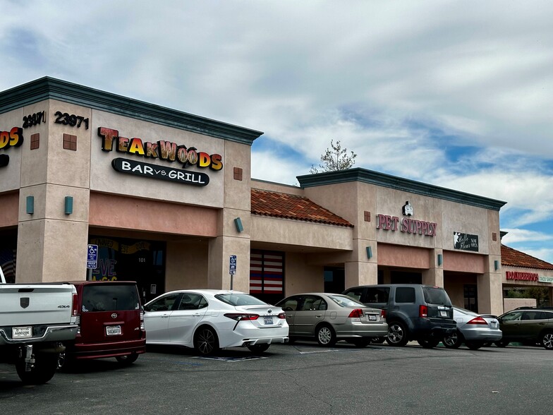 Primary Photo Of 23971 Clinton Keith Rd, Wildomar Freestanding For Lease