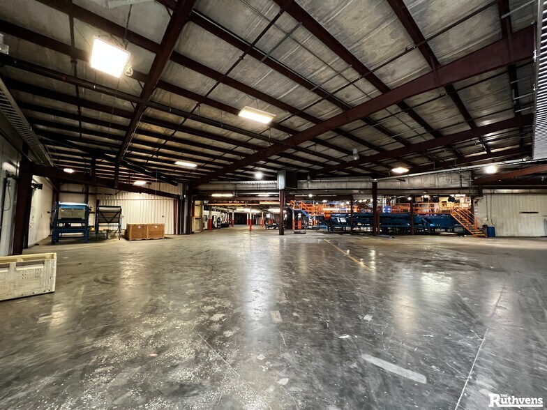 More Photos Of 2404 Hunt Brothers Rd, Lake Wales Refrigeration Cold Storage For Lease