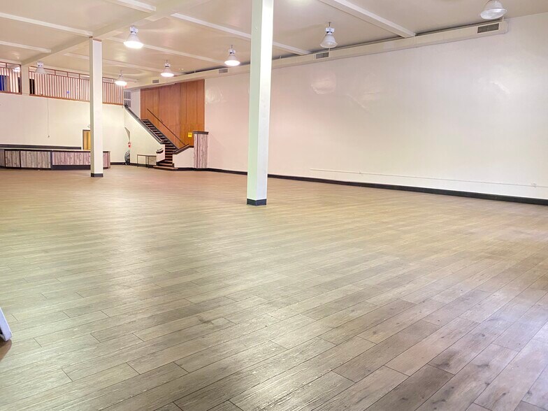 More Photos Of 117 S Main St, Red Springs Storefront For Sale