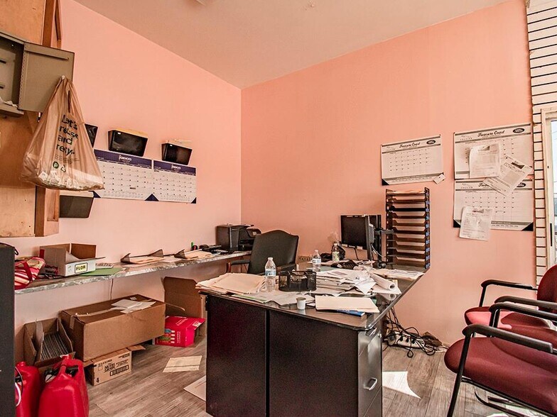 More Photos Of 5720 US Highway 1, Vero Beach Auto Repair For Sale