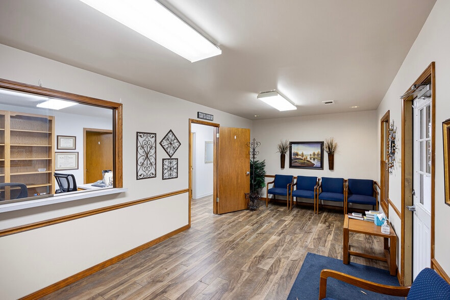 More Photos Of 1501 W C St, Russellville Healthcare For Sale