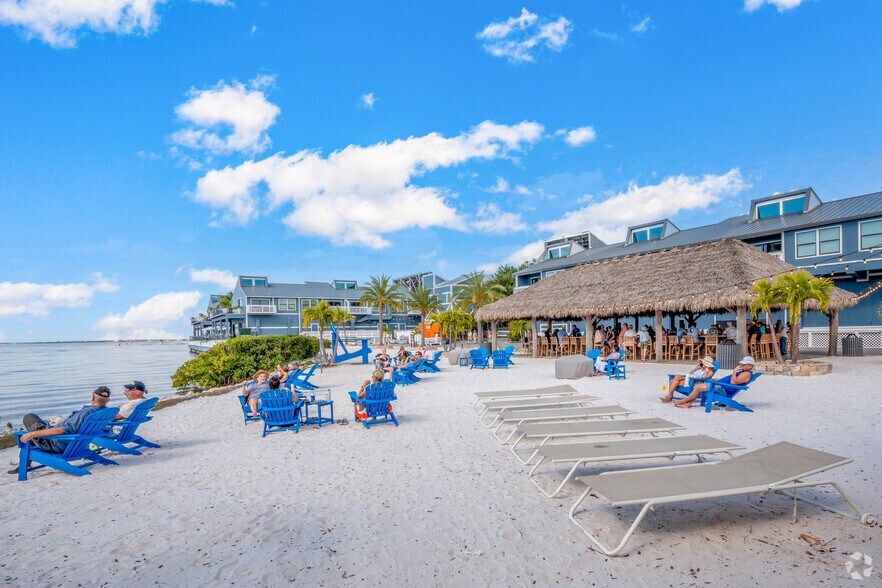 More Photos Of 1200 W Retta Esplanade, Punta Gorda Hotel For Sale