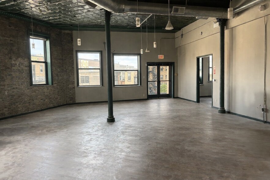 More Photos Of 3265 S Archer Ave, Chicago Apartments For Sale