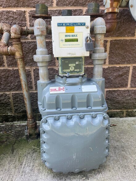 More Photos Of 1401 AIP Dr, Middletown Warehouse For Sale