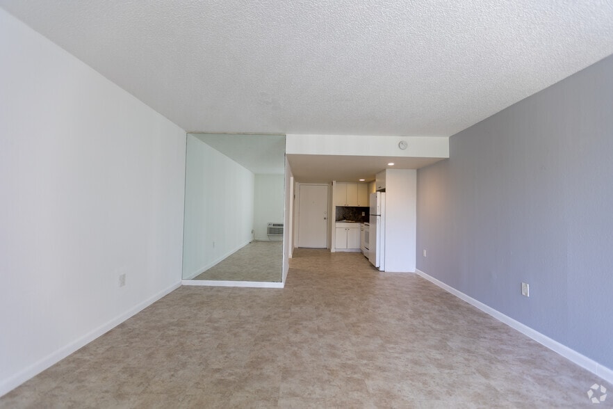 More Photos Of 750-770 NE 195th St, Miami Apartments For Sale